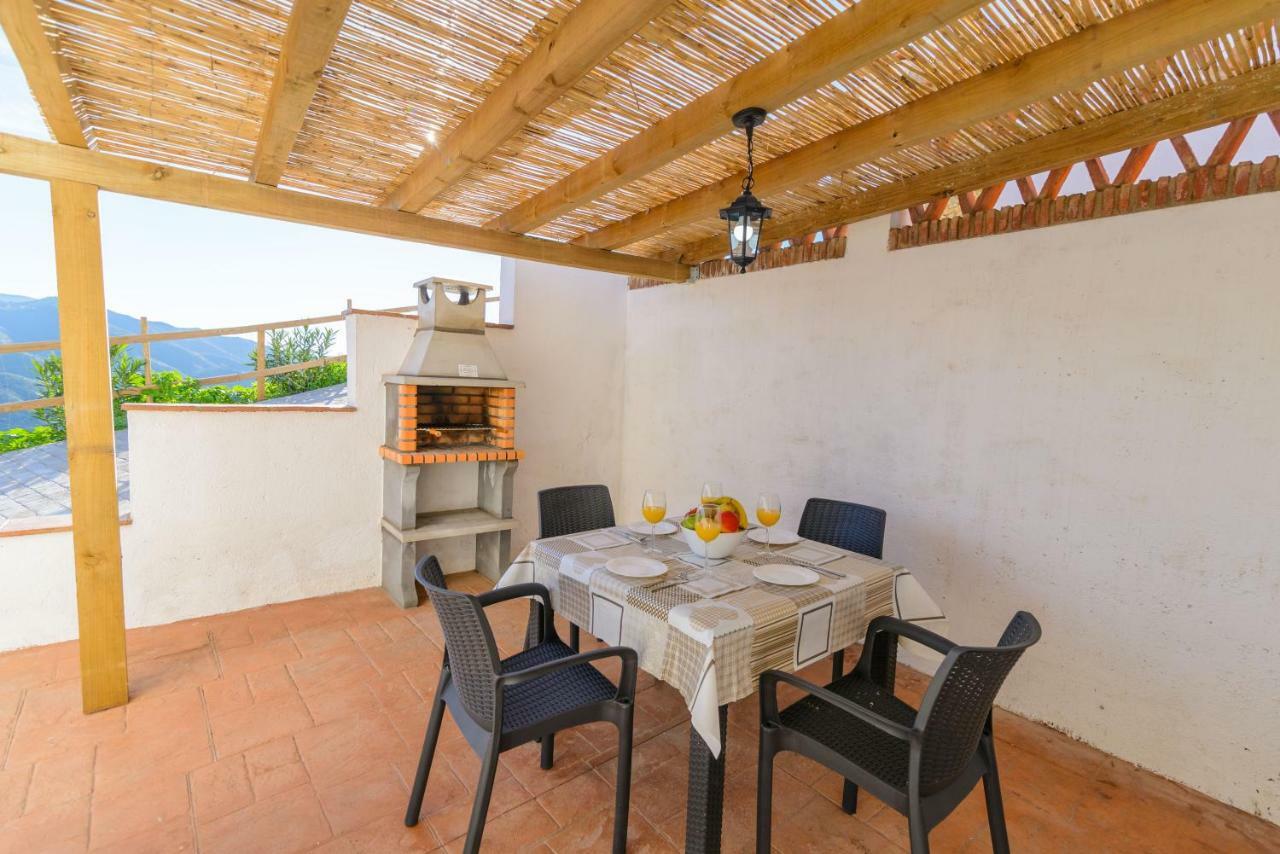 Complejo Rural El Mirador Guest House Malaga Exterior photo